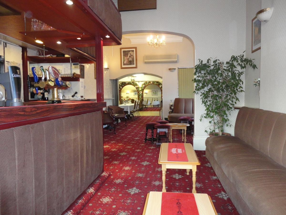 The Talbot Hotel Southport Zewnętrze zdjęcie